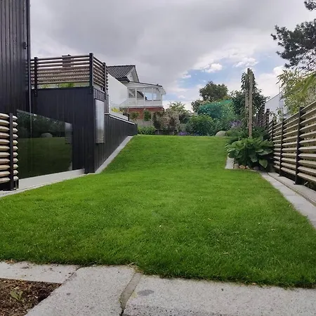 Modern And Comfortable In Attractive Neighborhood Apartment Stavanger